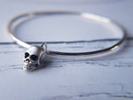 Load image into Gallery viewer, Silver Skull Bangle
